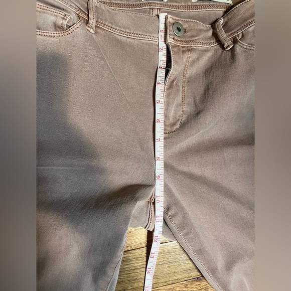 J Jill Authentic Fit Slim Ankle Size 12 Jeans, Dusty Rose - Picture 7 of 7